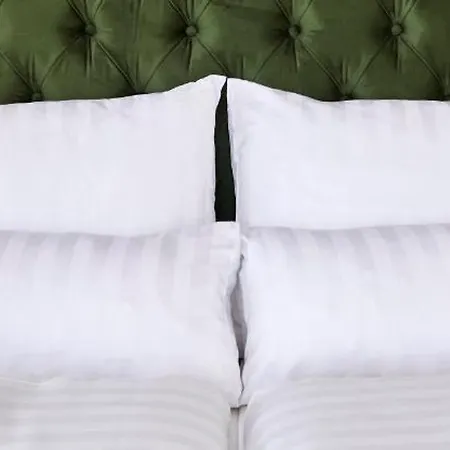 Hotel Carls